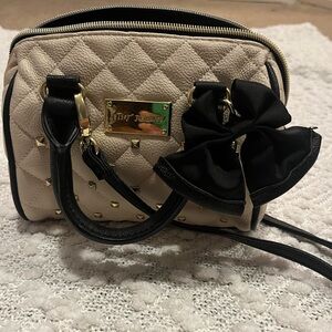 Black and White Betsy Johnson Bag